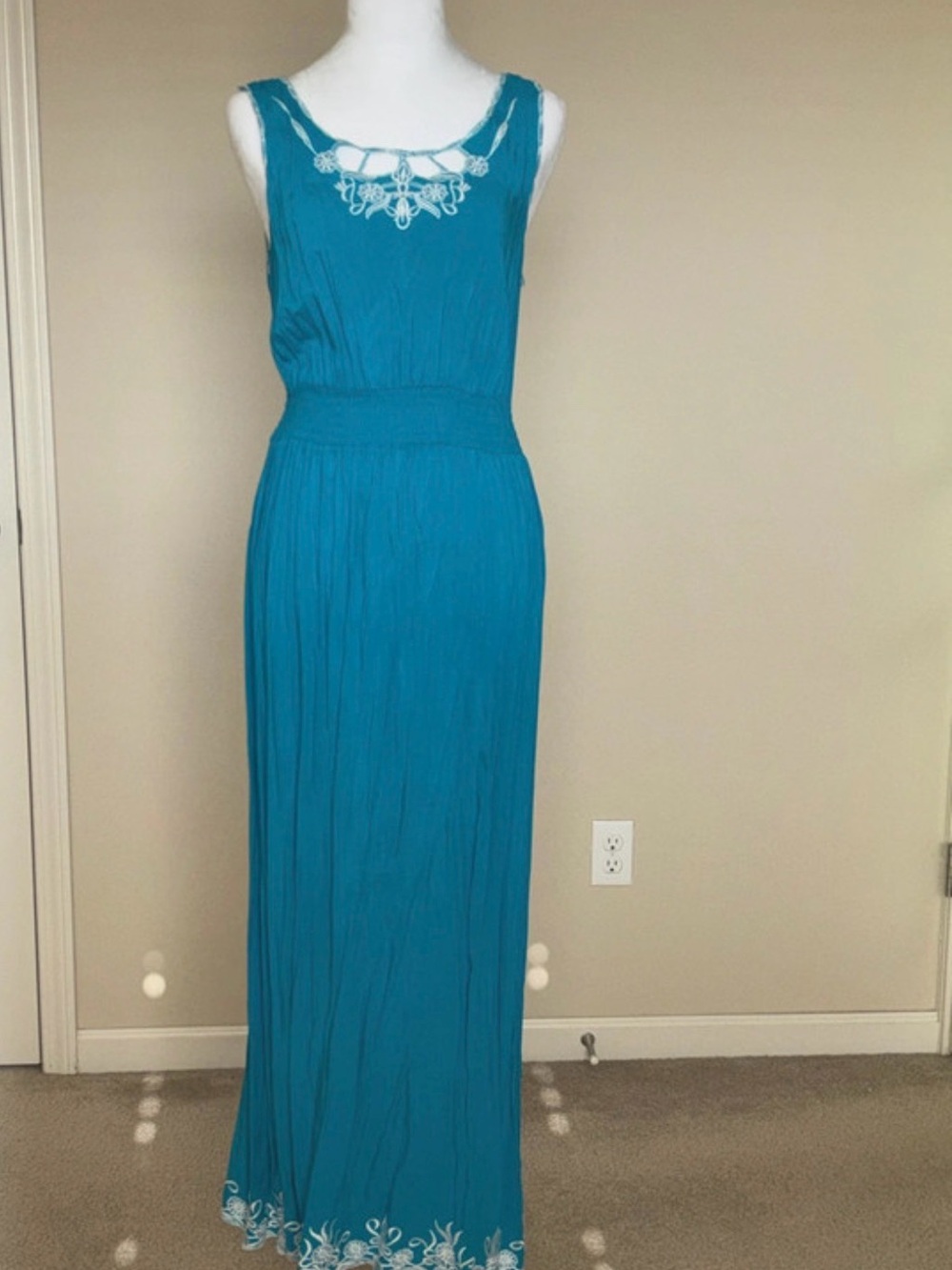 Monroe & Main Teal Maxi Dress with White Embroidered Trim